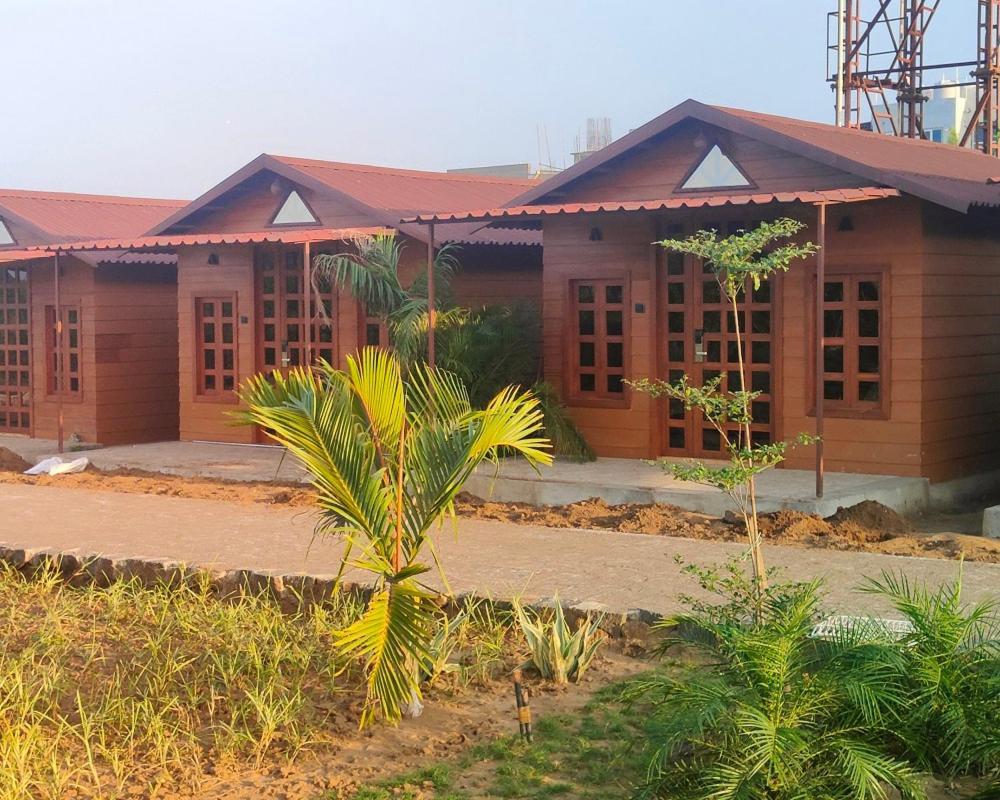 Nirvana Resort And Restaurant Garudeshwar Esterno foto